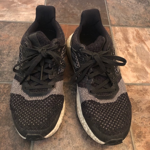 Ultraboost womens running shoes - Picture 3 of 6